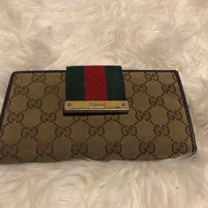 Authentic Gucci Wallet